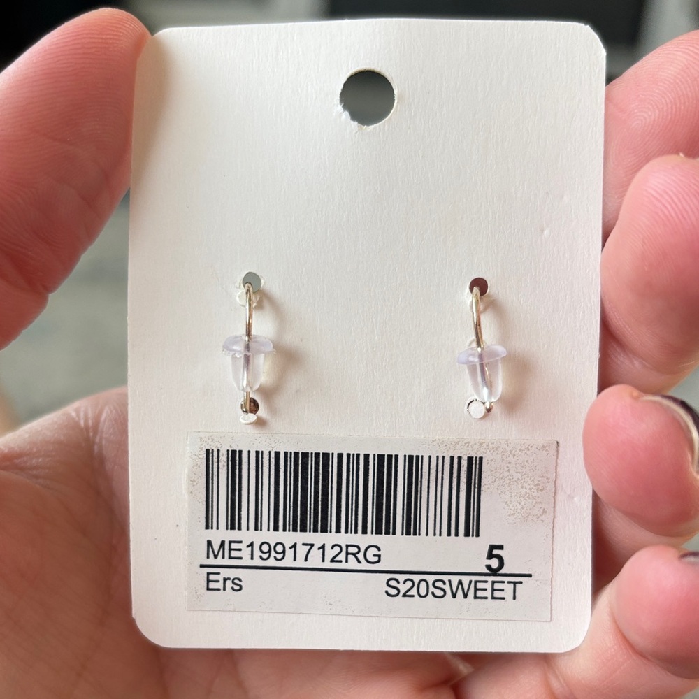 Fashion Jewelry Blush and Metallic Earrings - Picture 2 of 3